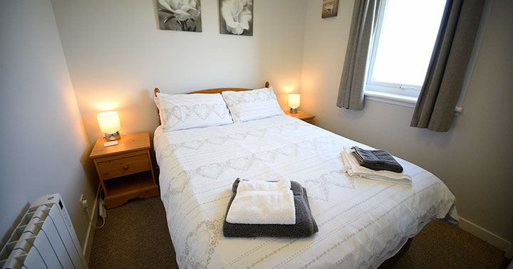 Anmara self catering accommodation contains a comfortable double bed with all bedding and linen provided