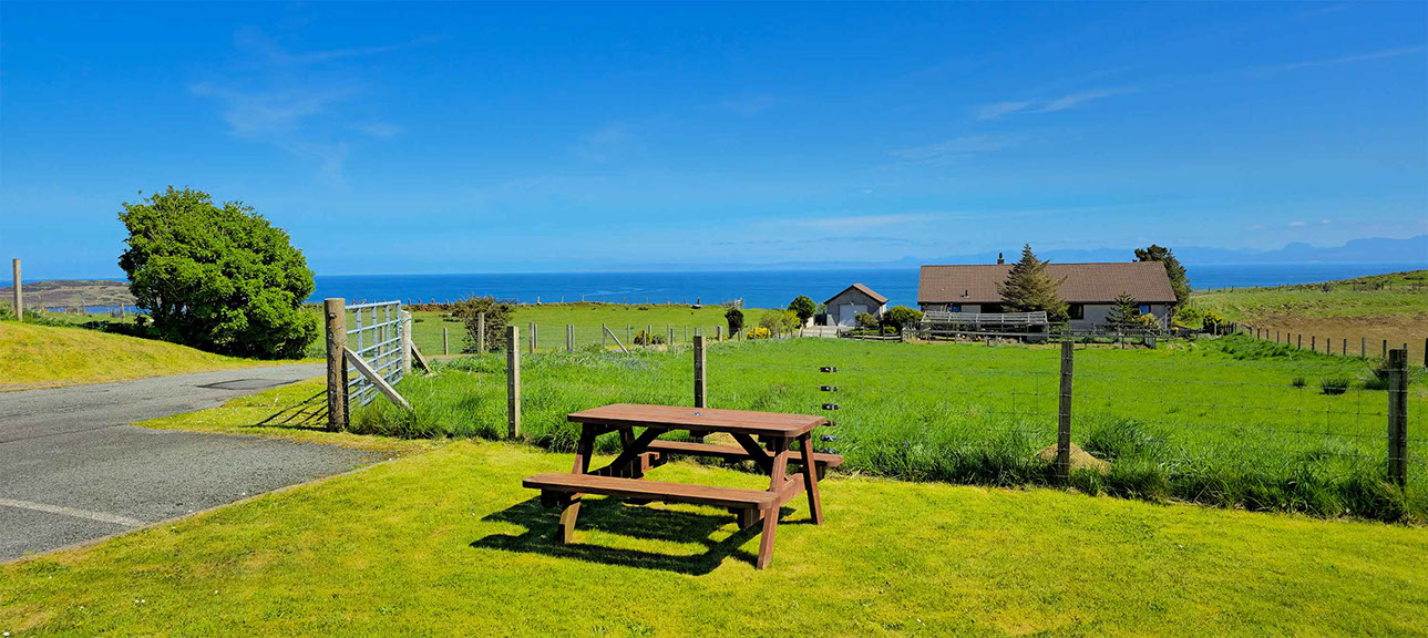 Contact Gairloch View bed and breakfast and self catering accommodation in Staffin with sea views